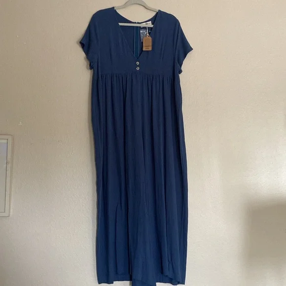 NATURAL LIFE Avery Blue V-Neck Wide-Leg Jumpsuit, Size Medium - Picture 2 of 11